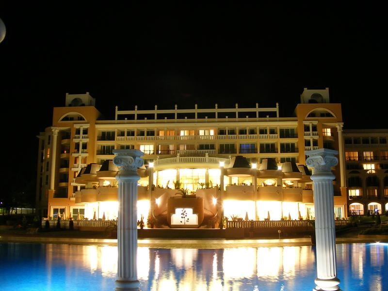 -15% Cazare Duni ᐈ 5 Hoteluri